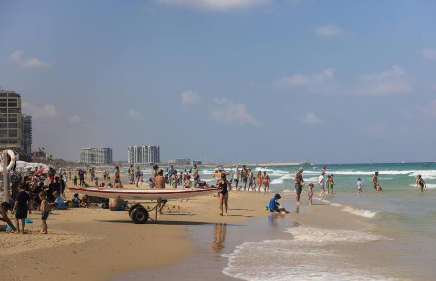 Golden Beach Hotel, Israel